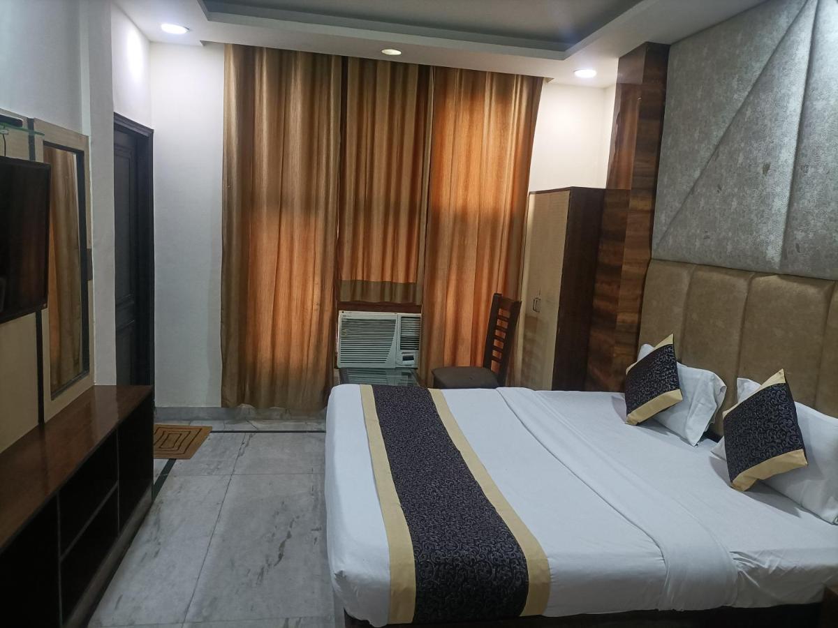 Hotel Le Mount Near Igi Airport New Delhi Eksteriør bilde