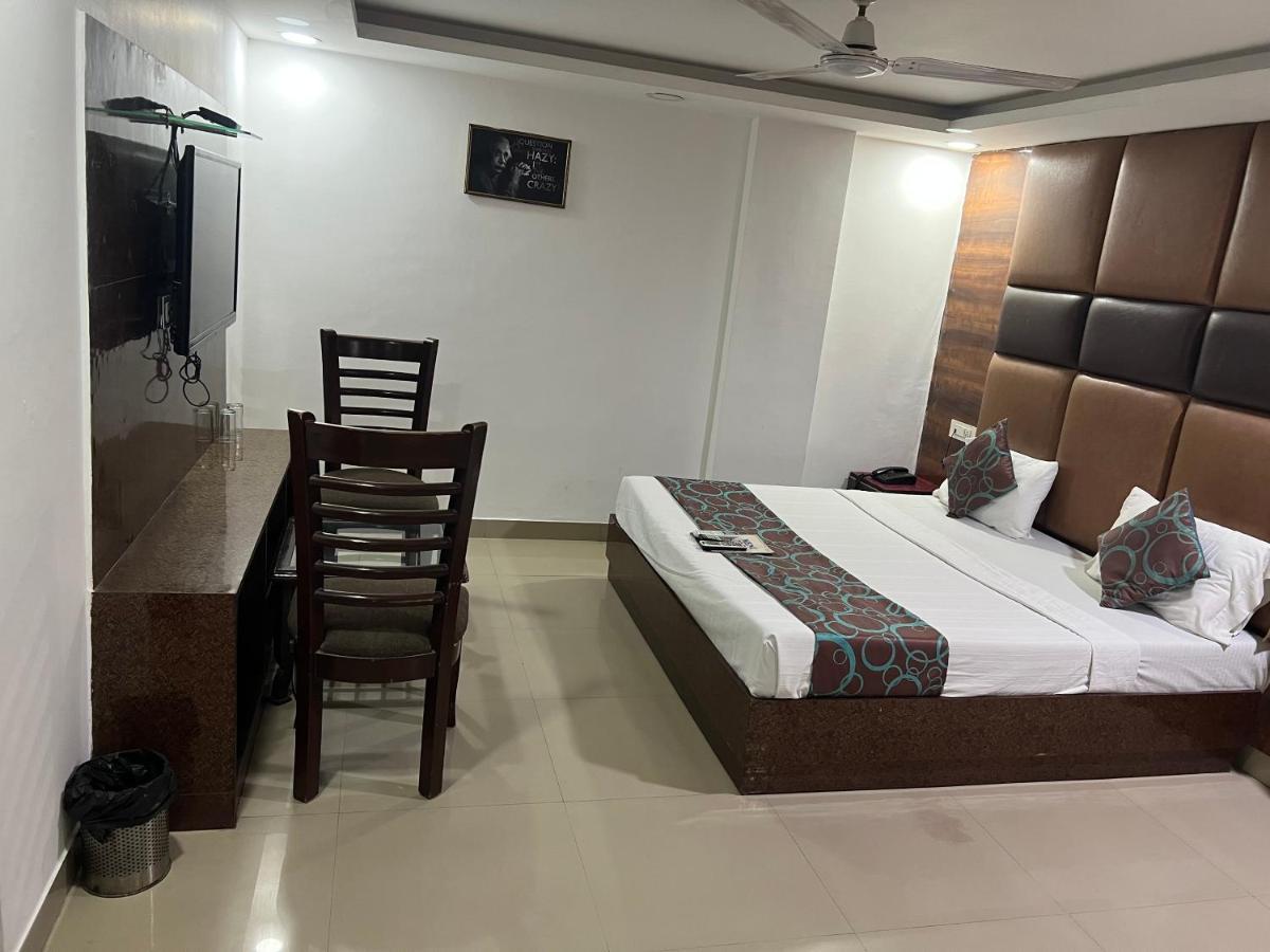 Hotel Le Mount Near Igi Airport New Delhi Eksteriør bilde
