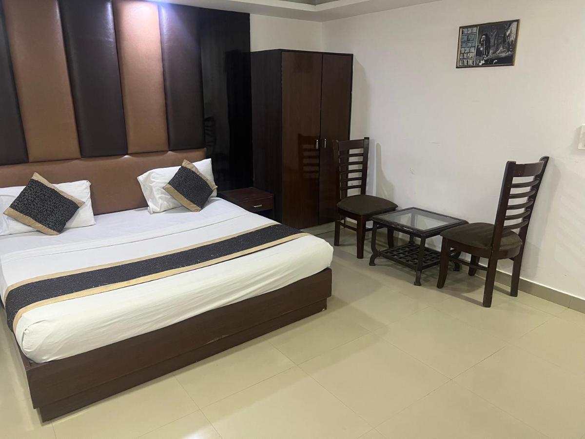 Hotel Le Mount Near Igi Airport New Delhi Eksteriør bilde